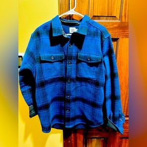 Flint And Tinder Flannel Shirt. Men’s Large